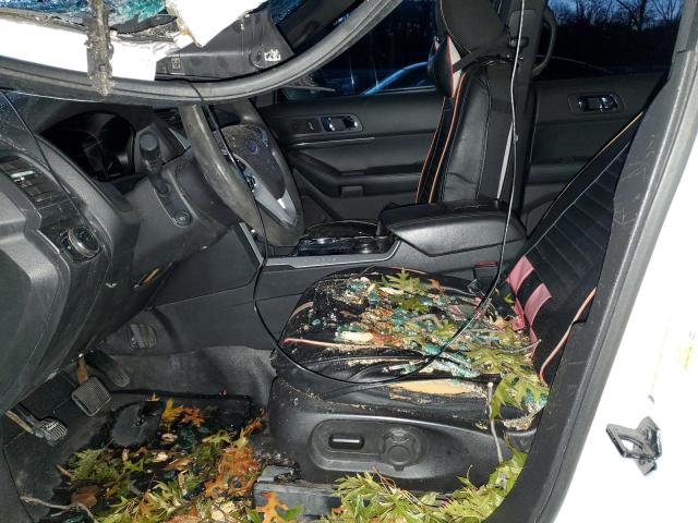 1FM5K8AR4FGC09054 - 2015 FORD EXPLORER POLICE INTERCEPTOR თეთრი ფოტო 7