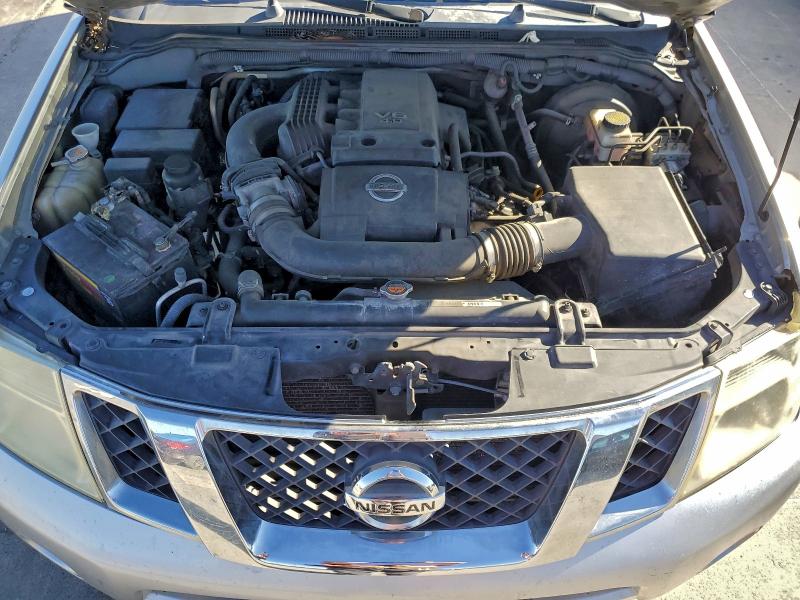 5N1AR1NN9CC626911 - 2012 NISSAN PATHFINDER S SILVER photo 11