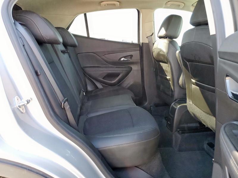 KL4CJESM4NB567471 - 2022 BUICK ENCORE PREFERRED SILVER photo 10