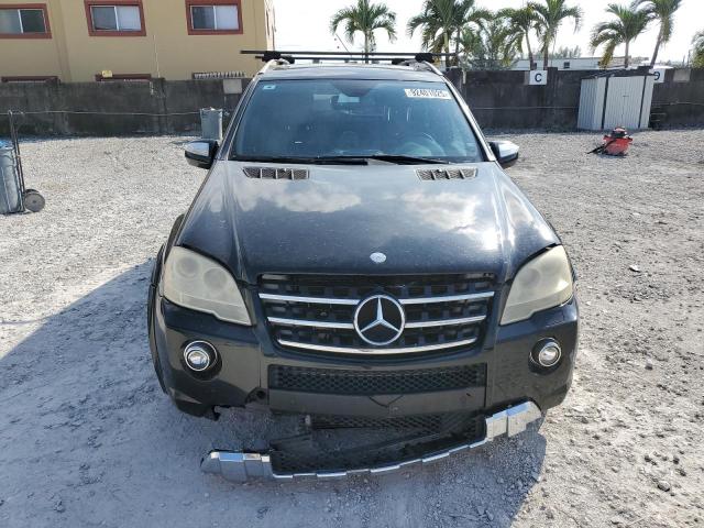 4JGBB7HBXAA561637 - 2010 MERCEDES-BENZ ML 63 AMG BLACK photo 5