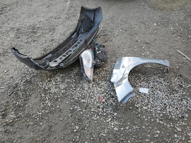 3KPC24A3XJE018330 - 2018 HYUNDAI ACCENT SE Gri fotoğraf 12