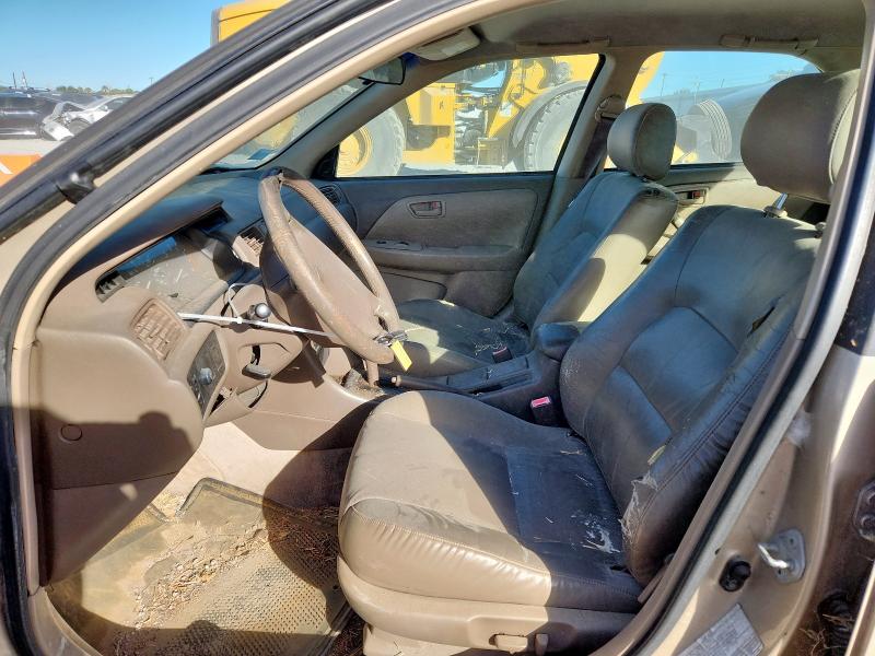 JT2BF22K110340303 - 2001 TOYOTA CAMRY CE GOLD photo 7