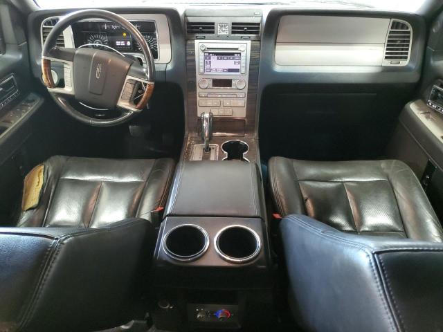 5LMFL28557LJ13487 - 2007 LINCOLN NAVIGATOR L WHITE photo 8