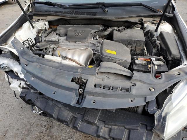 4T4BF1FK5FR470095 - 2015 TOYOTA CAMRY LE WHITE photo 11