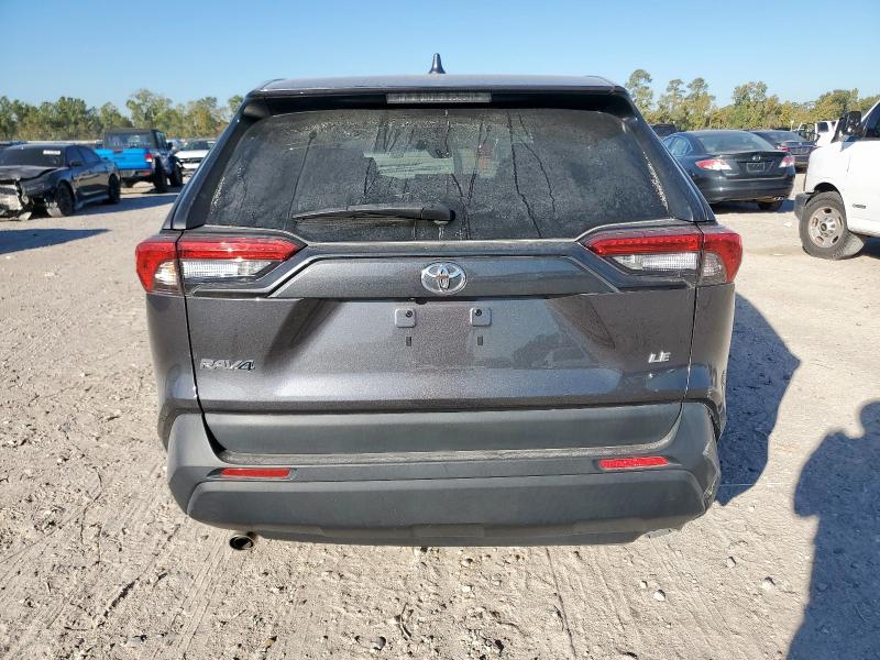 2T3H1RFV8PC229122 - 2023 TOYOTA RAV4 LE 灰色 照片 6