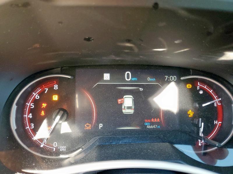 2T3H1RFV8PC229122 - 2023 TOYOTA RAV4 LE 灰色 照片 9