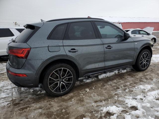 WA1EAAFY5M2071432 - 2021 AUDI Q5 PROGRESSIV GRAY photo 3