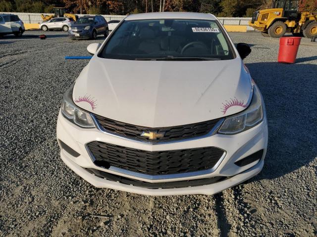 1G1BC5SMXH7197977 - 2017 CHEVROLET CRUZE LS WHITE photo 5