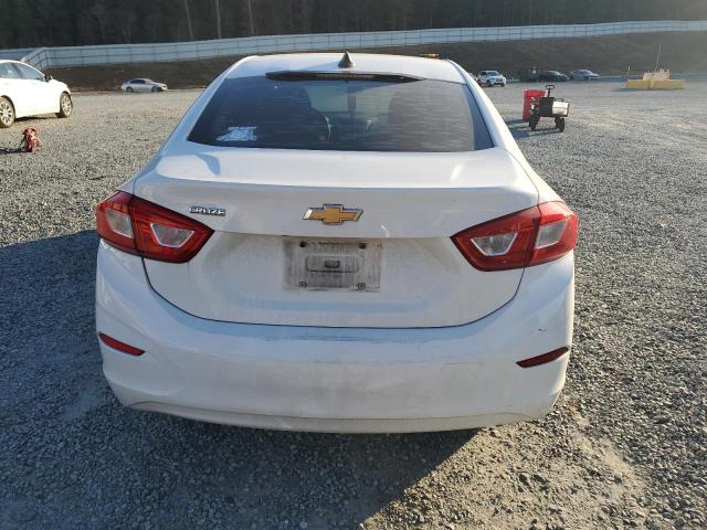 1G1BC5SMXH7197977 - 2017 CHEVROLET CRUZE LS WHITE photo 6