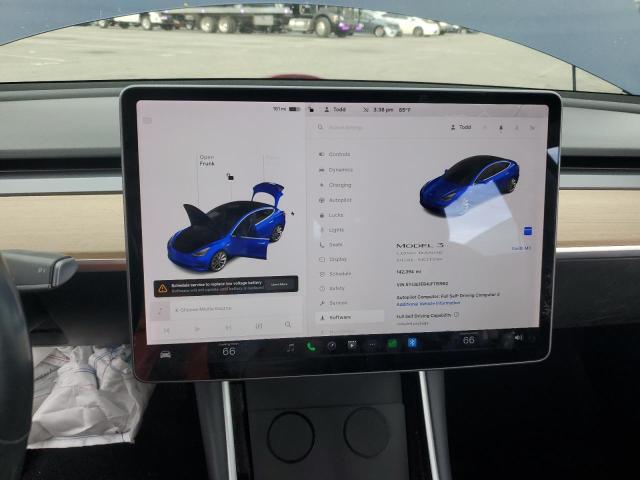 5YJ3E1EB4JF115962 - 2018 TESLA MODEL 3 蓝色 照片 9