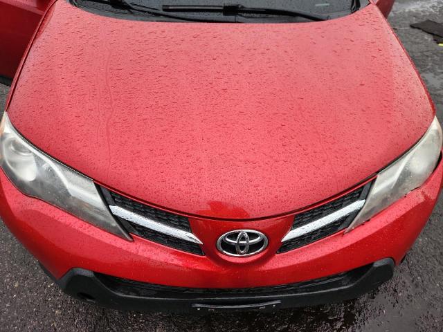 JTMRFREVXDD010810 - 2013 TOYOTA RAV4 XLE 红色 照片 12