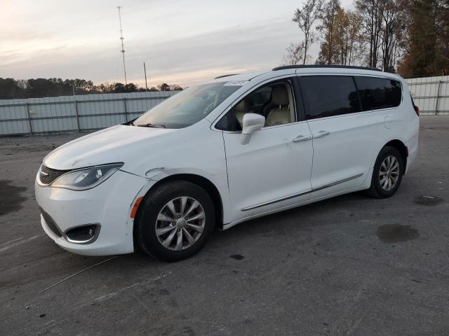2017 CHRYSLER PACIFICA TOURING L, 