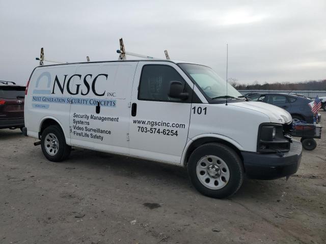 1GCSGAFX1B1175319 - 2011 CHEVROLET EXPRESS Սպիտակ լուսանկար 4