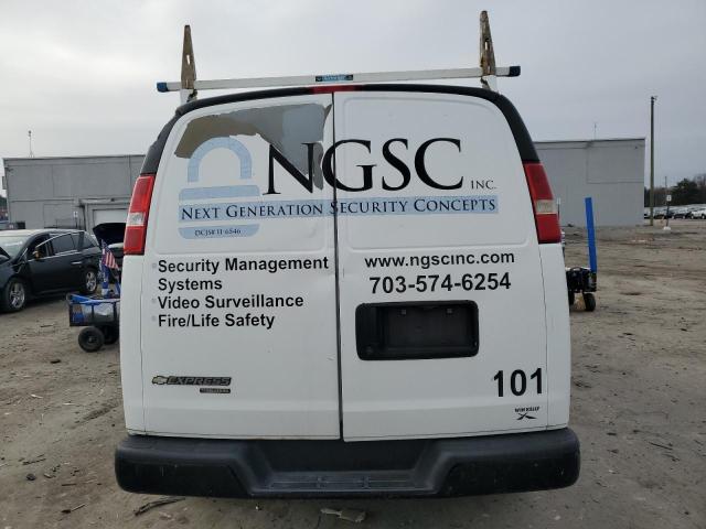 1GCSGAFX1B1175319 - 2011 CHEVROLET EXPRESS Սպիտակ լուսանկար 6