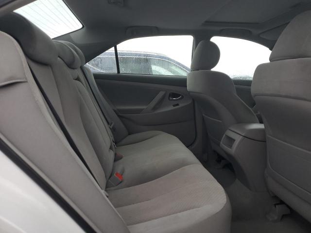 4T1BK46K77U539426 - 2007 TOYOTA CAMRY LE WHITE photo 10