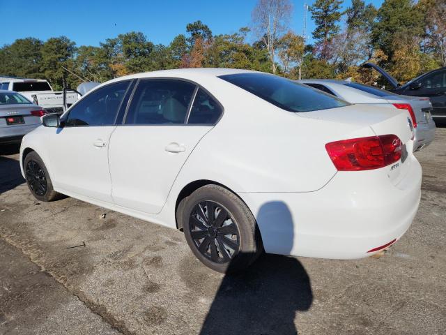 3VWDX7AJ8BM103550 - 2011 VOLKSWAGEN JETTA SE WHITE photo 2