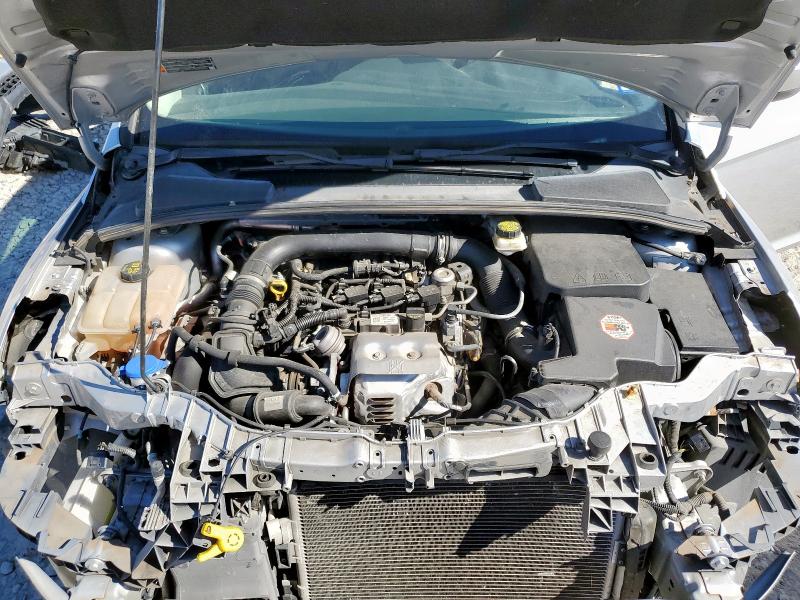 1FADP3FE1JL222988 - 2018 FORD FOCUS SE Gümüş foto 11