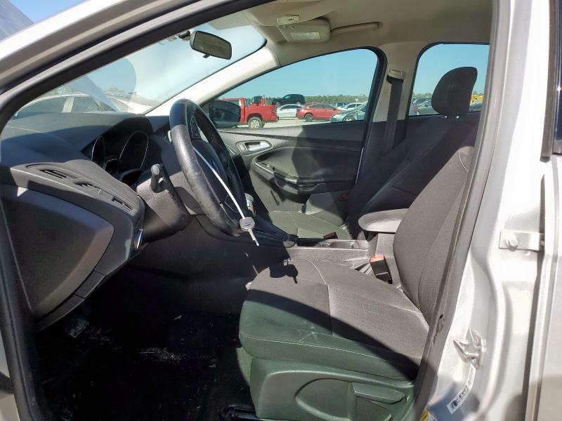 1FADP3FE1JL222988 - 2018 FORD FOCUS SE Gümüş foto 7