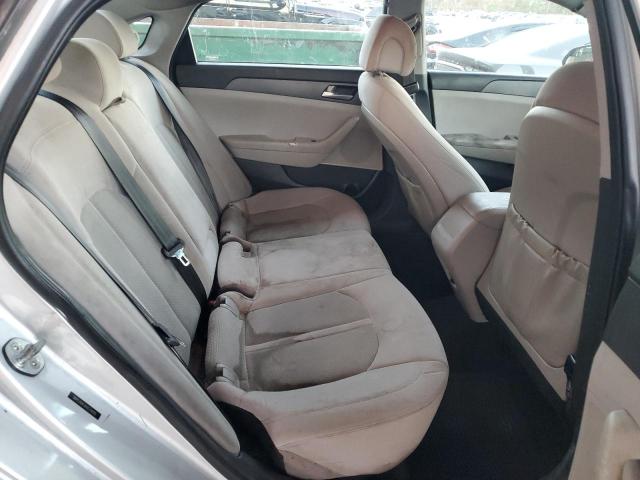 5NPE24AFXHH574095 - 2017 HYUNDAI SONATA SE SILVER photo 10