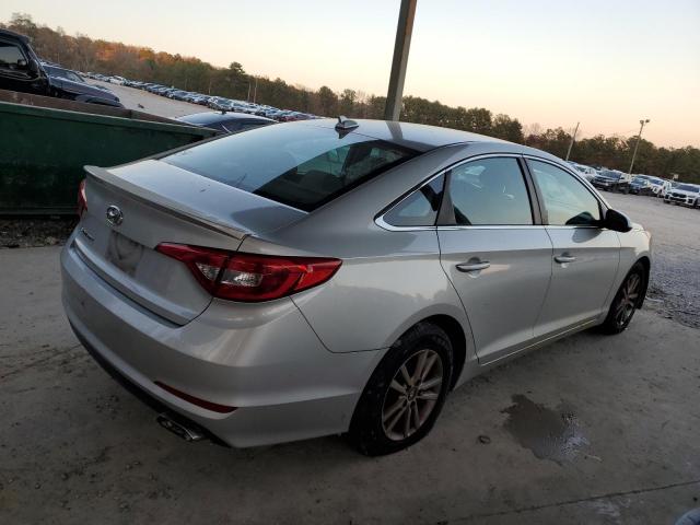 5NPE24AFXHH574095 - 2017 HYUNDAI SONATA SE SILVER photo 3