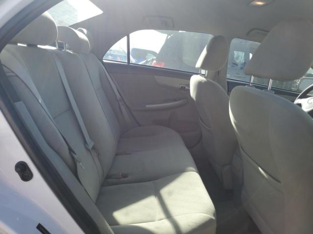 1NXBU4EE0AZ308669 - 2010 TOYOTA COROLLA BASE WHITE photo 10