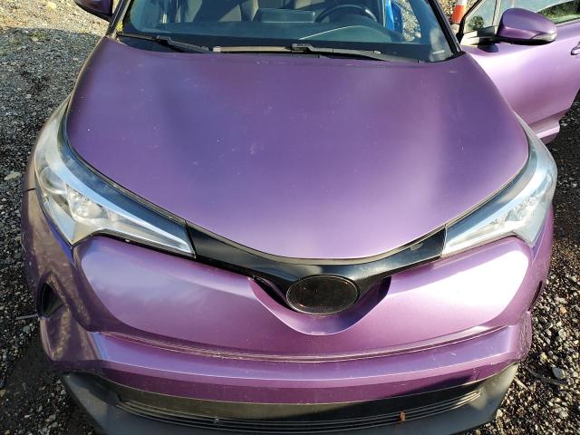 NMTKHMBX9JR001776 - 2018 TOYOTA C-HR XLE Bənövşəyi foto 11