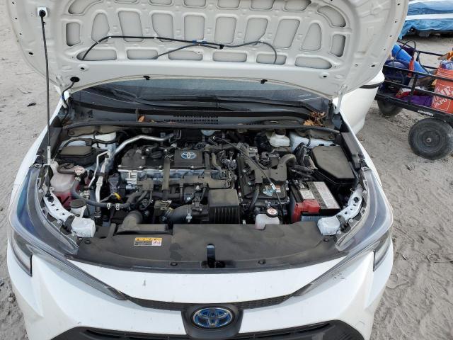 JTDBCMFE5R3038751 - 2024 TOYOTA COROLLA LE WHITE photo 11