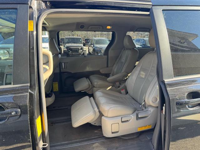 2014 TOYOTA SIENNA XLE, 