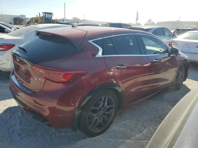 SJKCH5CP5HA021585 - 2017 INFINITI QX30 BASE RED photo 3
