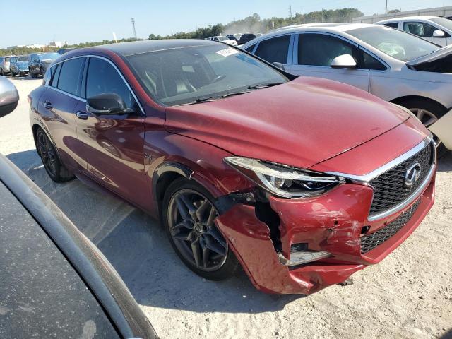 SJKCH5CP5HA021585 - 2017 INFINITI QX30 BASE RED photo 4