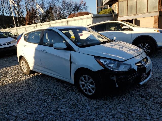 KMHCT5AE0EU180524 - 2014 HYUNDAI ACCENT GLS WHITE photo 4