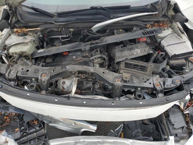 2HGFC4B03JH300975 - 2018 HONDA CIVIC LX WHITE photo 11