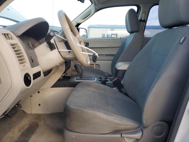 1FMCU9C78BKC59448 - 2011 FORD ESCAPE XLS WHITE photo 7