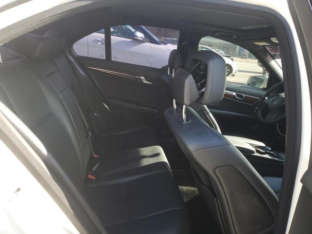 WDDGF8BB8AF451370 - 2010 MERCEDES-BENZ C 300 4MATIC WHITE photo 10