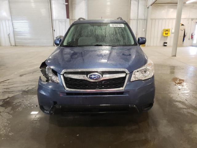 JF2SJAEC1EH552566 - 2014 SUBARU FORESTER 2.5I PREMIUM BLUE photo 5