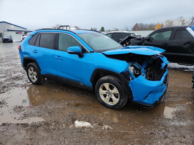 2T3P1RFV7KC026064 - 2019 TOYOTA RAV4 XLE BLUE photo 4