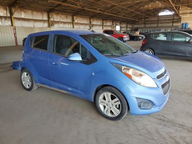 KL8CD6S92EC565297 - 2014 CHEVROLET SPARK 1LT Синій фото 4