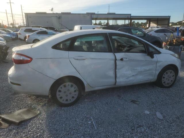 3FADP4AJ9JM123294 - 2018 FORD FIESTA S WHITE photo 3