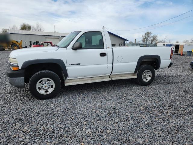 2001 CHEVROLET SILVERADO C2500 HEAVY DUTY, 