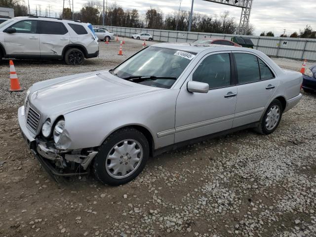 1999 MERCEDES-BENZ E 320 4MATIC, 