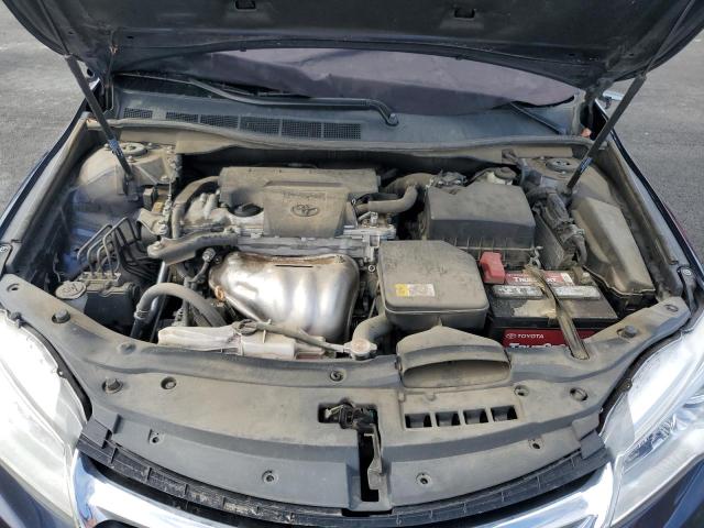 4T1BF1FK7HU659859 - 2017 TOYOTA CAMRY LE Көк фото 11