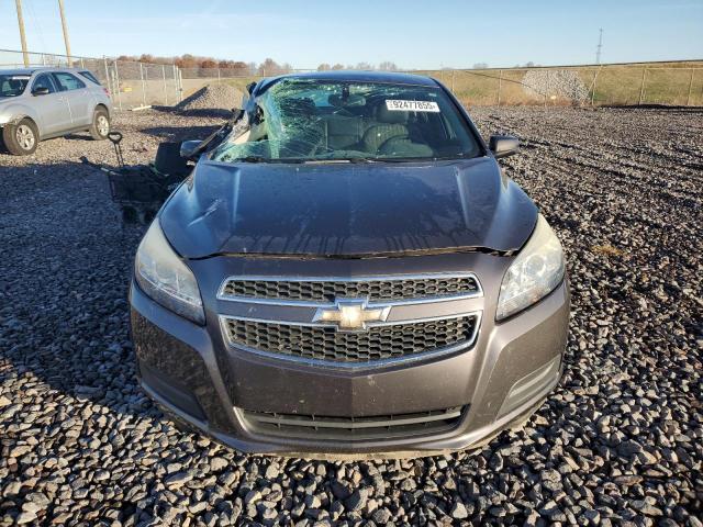 1G11C5SA0DF332725 - 2013 CHEVROLET MALIBU 1LT ნაცრისფერი ფოტო 5