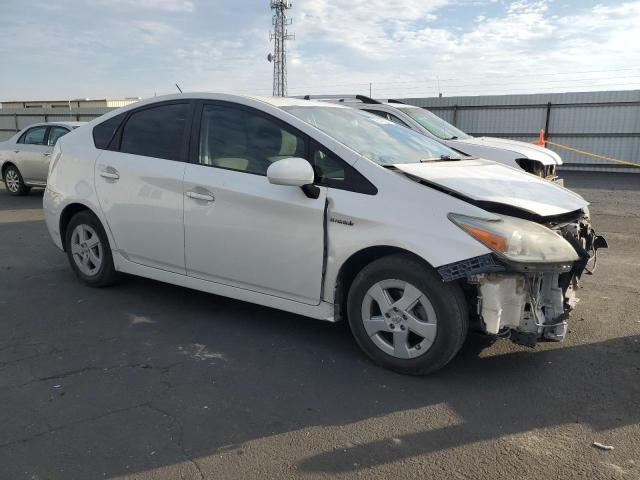JTDKN3DU2B0303910 - 2011 TOYOTA PRIUS თეთრი ფოტო 4