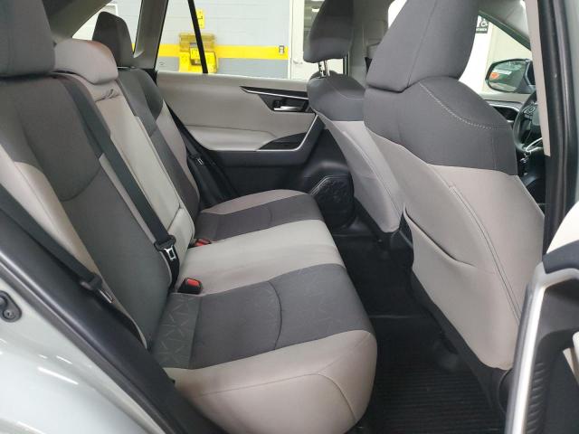 2T3W1RFVXLC072324 - 2020 TOYOTA RAV4 XLE GRAY photo 11