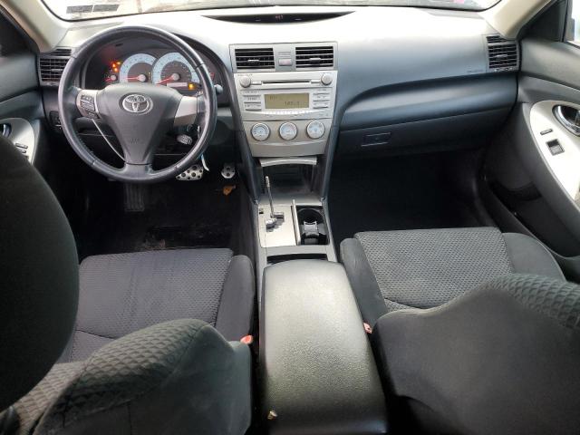 4T1BF3EK8BU738607 - 2011 TOYOTA CAMRY BASE WHITE photo 8