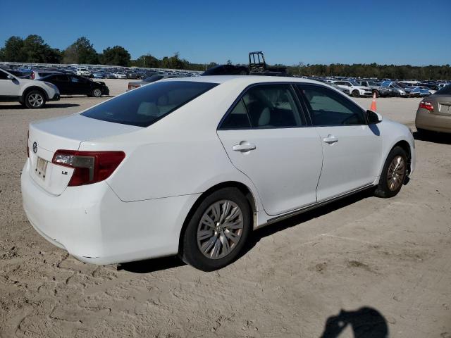4T1BF1FK7CU134485 - 2012 TOYOTA CAMRY BASE Білий фото 3