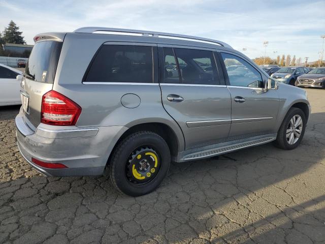 4JGBF7BE0BA657897 - 2011 MERCEDES-BENZ GL 450 4MATIC SILVER photo 3