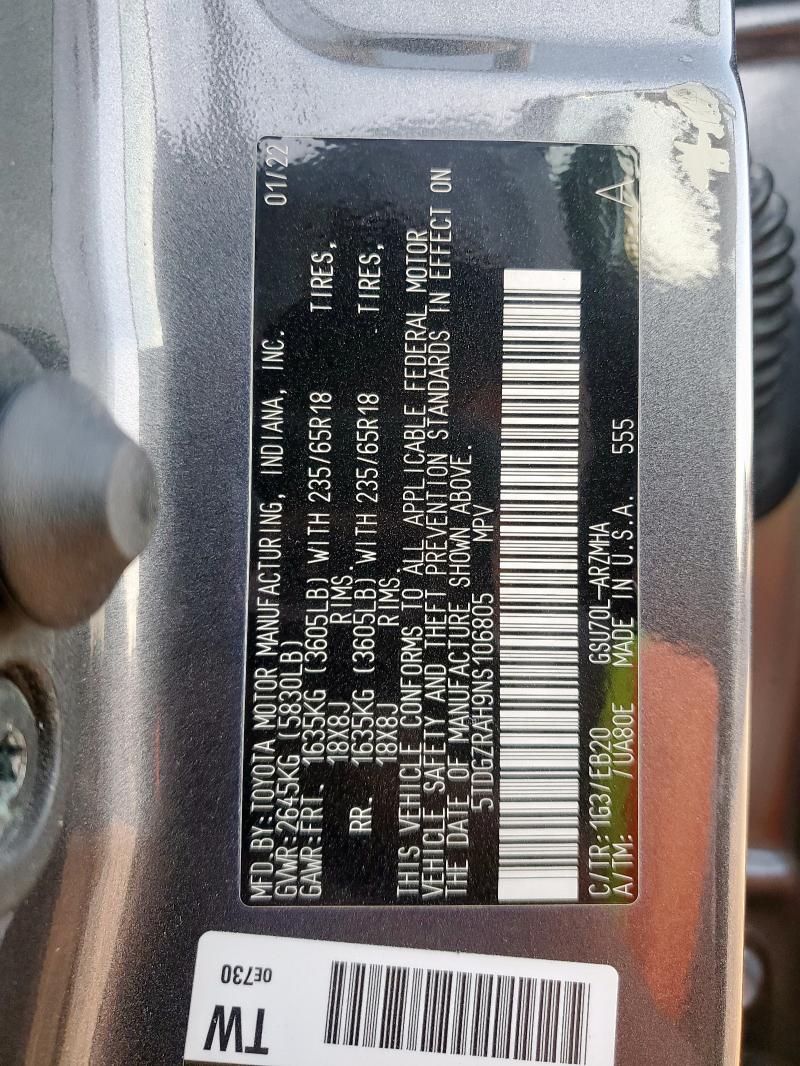 5TDGZRAH9NS106805 - 2022 TOYOTA HIGHLANDER XLE GRAY photo 13