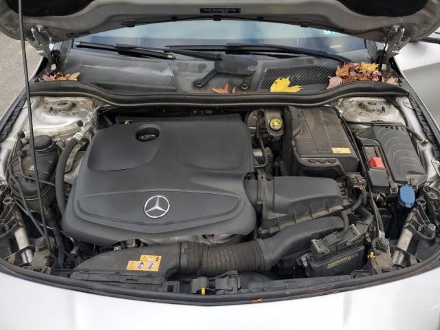 WDDSJ4EB6EN138150 - 2014 MERCEDES-BENZ CLA 250 SILVER photo 11