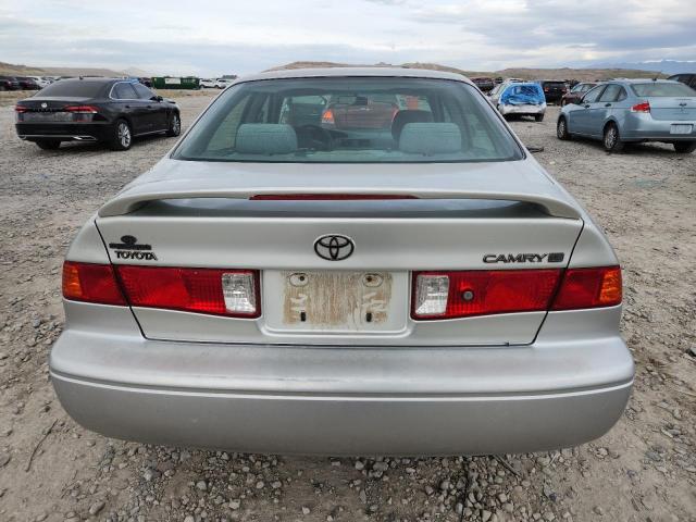 JT2BG22K4Y0476092 - 2000 TOYOTA CAMRY CE BEIGE photo 6